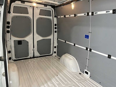 2025 Mercedes-Benz Sprinter Cargo Van 2500 Standard Roof I4 Diesel 144 RWD