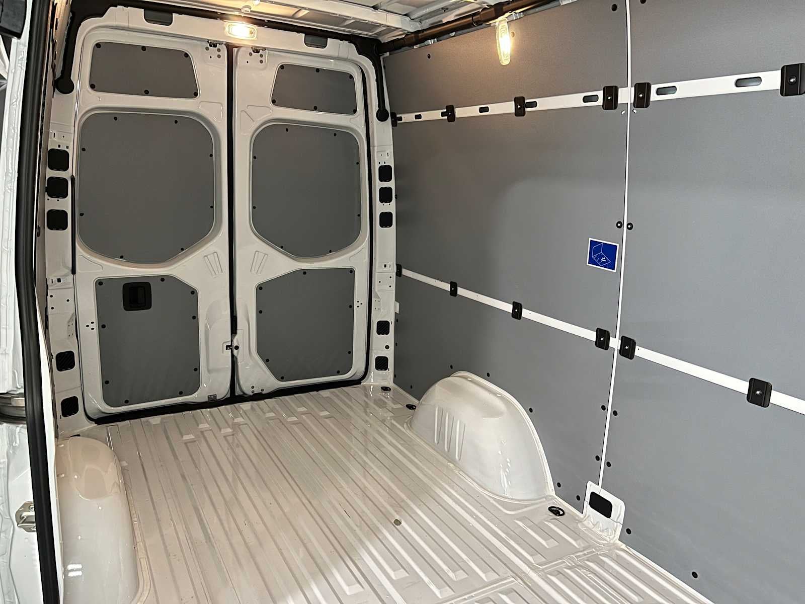 2025 Mercedes-Benz Sprinter Cargo Van 2500 Standard Roof I4 Diesel 144 RWD