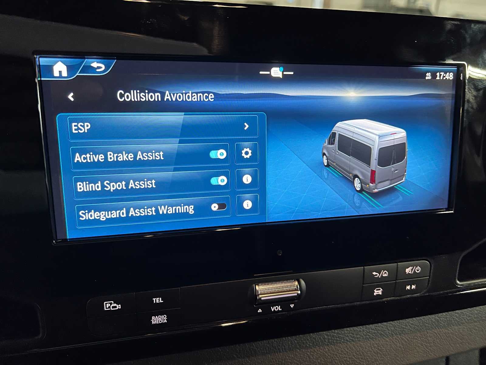 2025 Mercedes-Benz Sprinter Cargo Van 2500 Standard Roof I4 Diesel 144 RWD