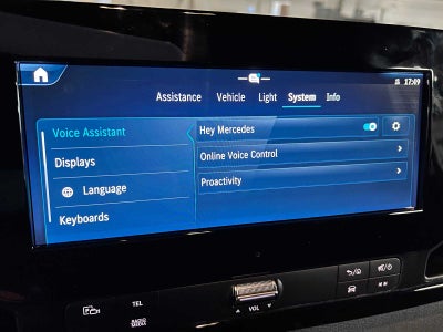 2025 Mercedes-Benz Sprinter Cargo Van 2500 Standard Roof I4 Diesel 144 RWD