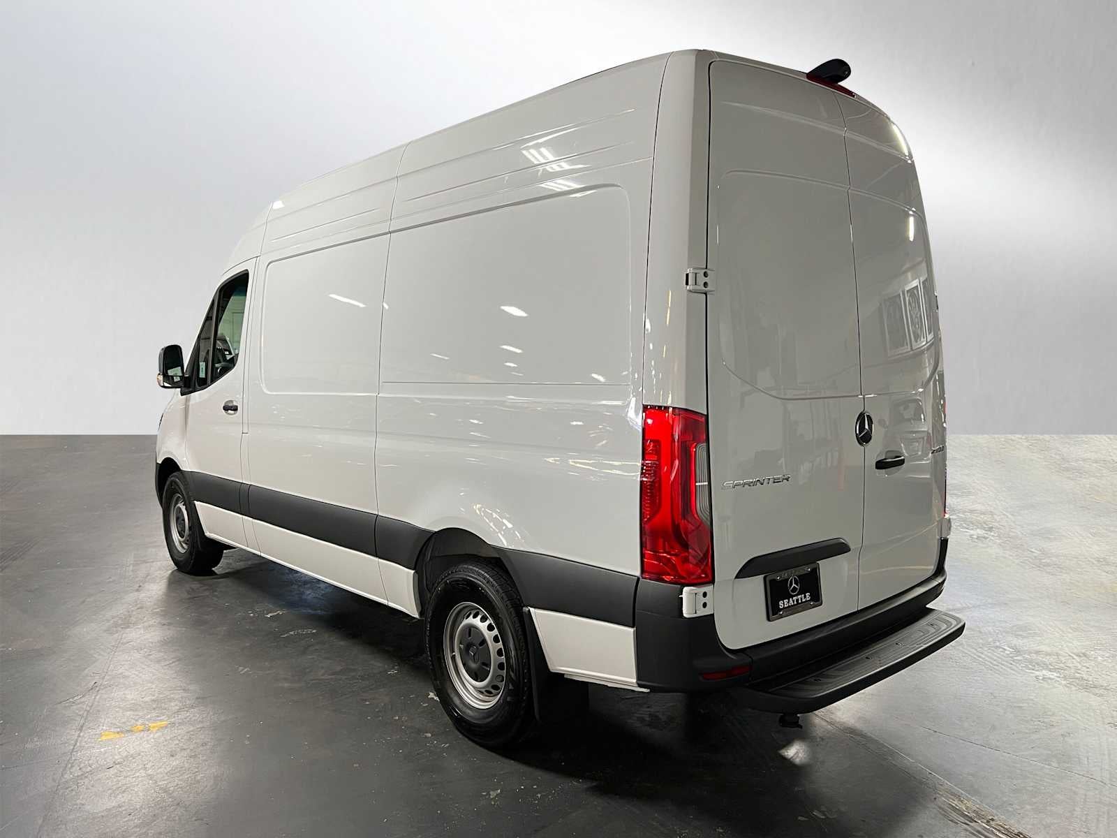 2025 Mercedes-Benz Sprinter Cargo Van 2500 Standard Roof I4 Diesel 144 RWD