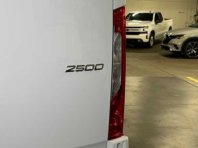 2025 Mercedes-Benz Sprinter Cargo Van 2500 Standard Roof I4 Diesel 144" RWD