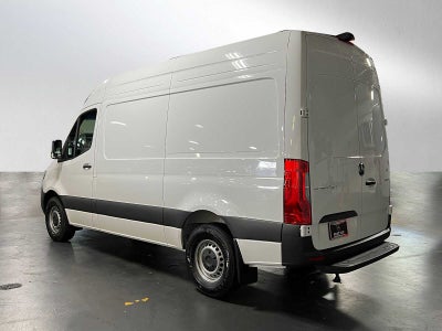 2025 Mercedes-Benz Sprinter Cargo Van 2500 Standard Roof I4 Diesel 144" RWD