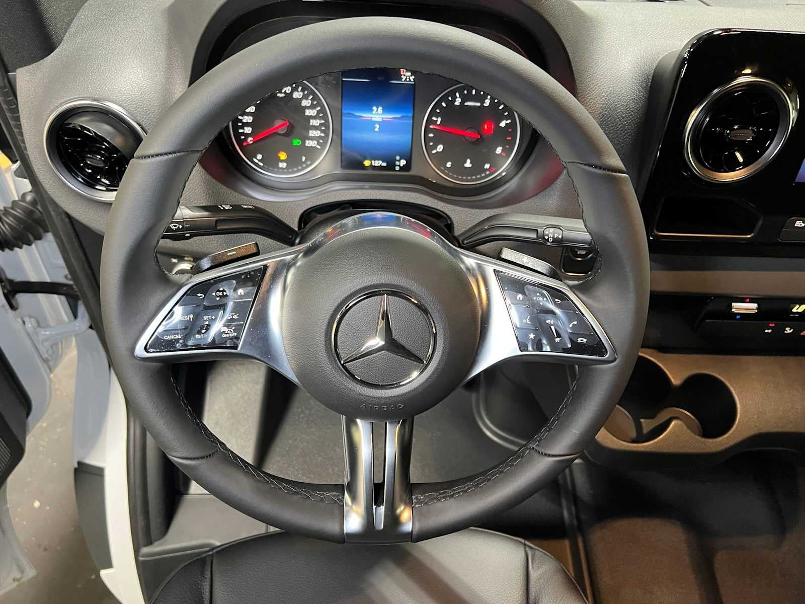 2026 Mercedes-Benz Sprinter Cargo 2500 Standard Roof I4 Diesel 144 RWD