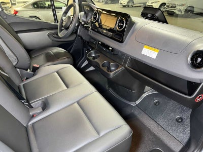 2026 Mercedes-Benz Sprinter Cargo 2500 Standard Roof I4 Diesel 144 RWD