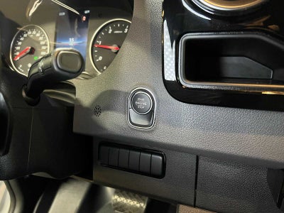 2026 Mercedes-Benz Sprinter Cargo 2500 Standard Roof I4 Diesel 144 RWD