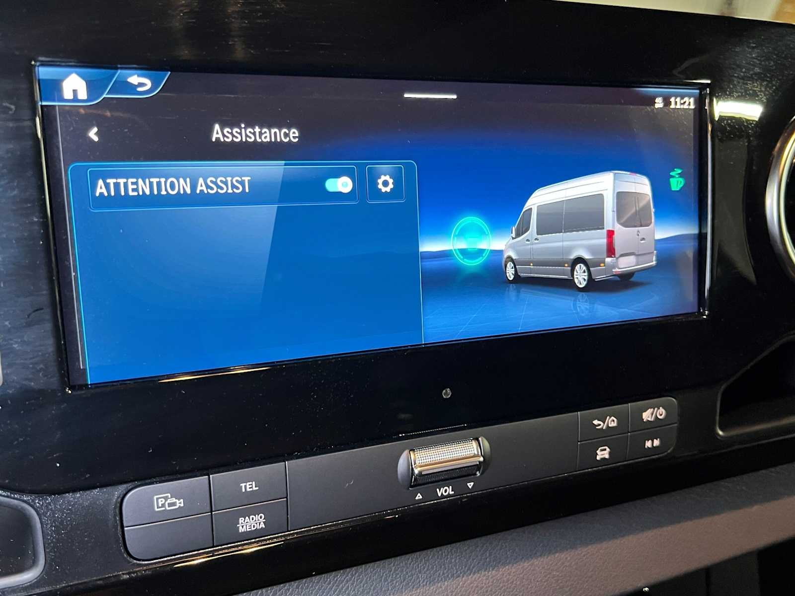 2026 Mercedes-Benz Sprinter Cargo 2500 Standard Roof I4 Diesel 144 RWD