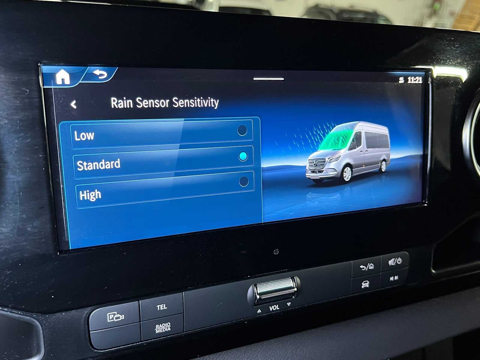 2026 Mercedes-Benz Sprinter Cargo 2500 Standard Roof I4 Diesel 144 RWD