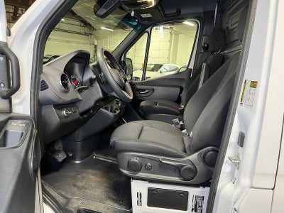 2025 Mercedes-Benz Sprinter Cargo Van 2500 Standard Roof I4 Diesel 144" RWD