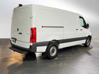 2025 Mercedes-Benz Sprinter Cargo Van 2500 Standard Roof I4 Diesel 144" RWD