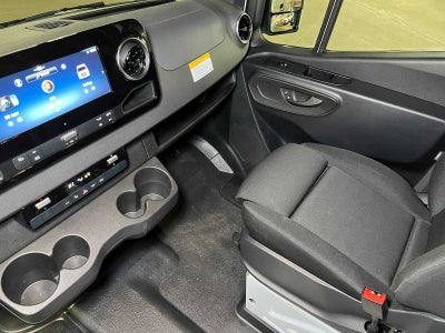 2025 Mercedes-Benz Sprinter Cargo Van 2500 Standard Roof I4 Diesel 144" RWD