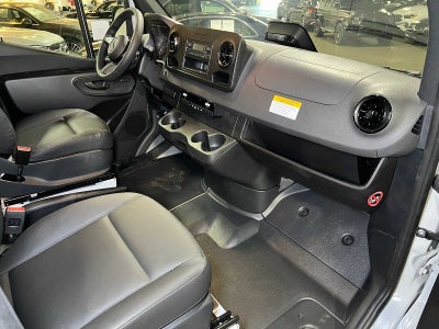 2025 Mercedes-Benz Sprinter Cargo Van 2500 Standard Roof I4 Diesel 144 RWD