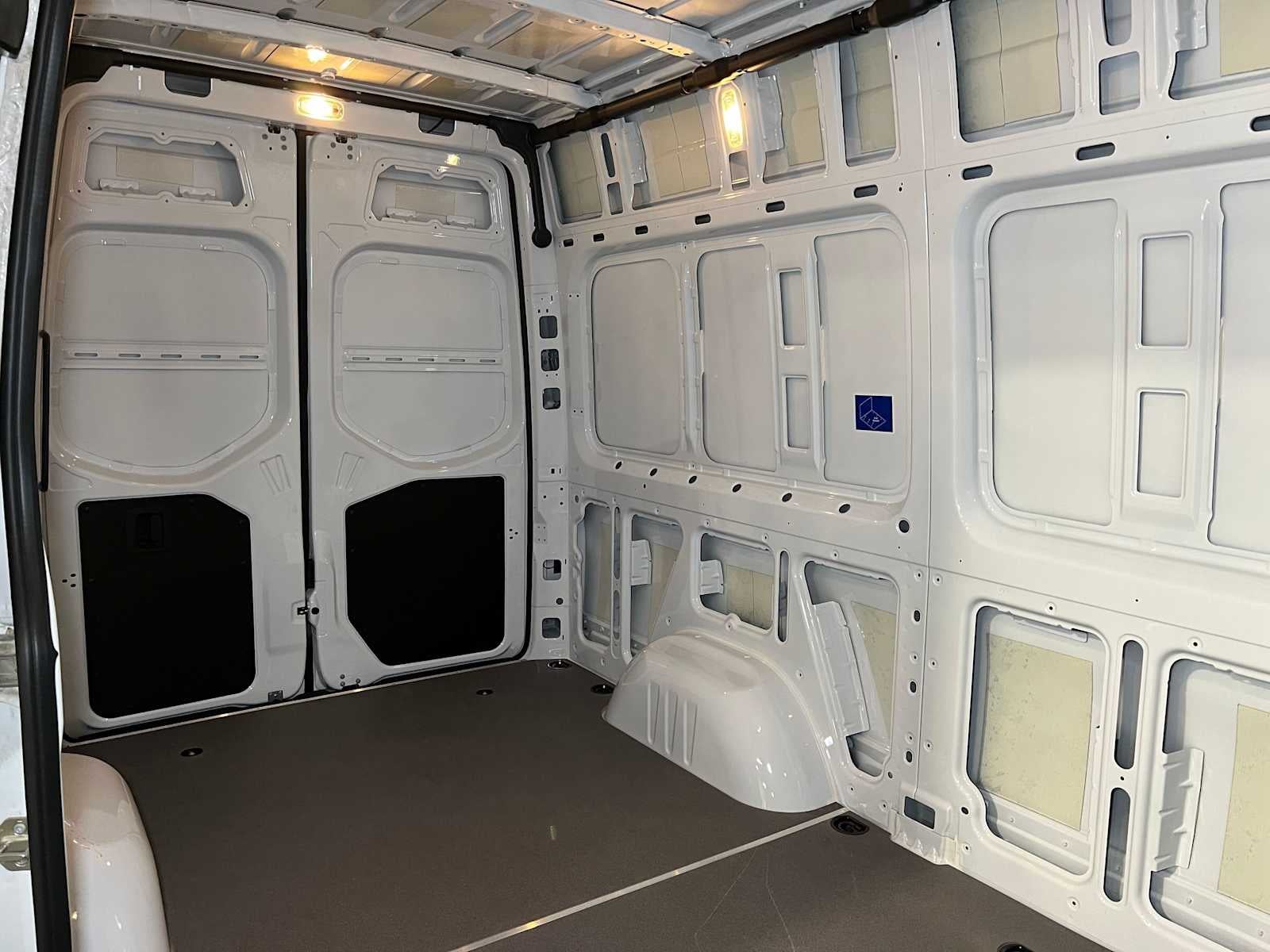 2025 Mercedes-Benz Sprinter Cargo Van 2500 Standard Roof I4 Diesel 144 RWD