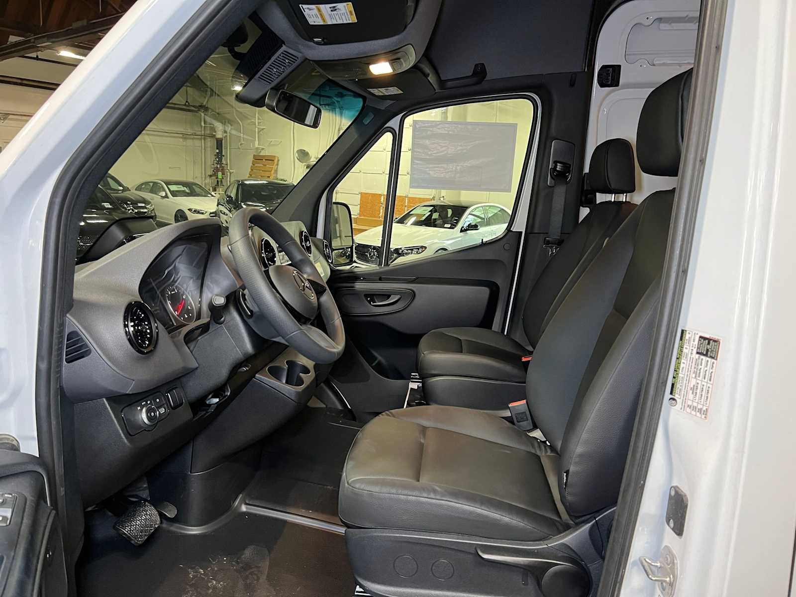 2025 Mercedes-Benz Sprinter Cargo Van 2500 Standard Roof I4 Diesel 144 RWD