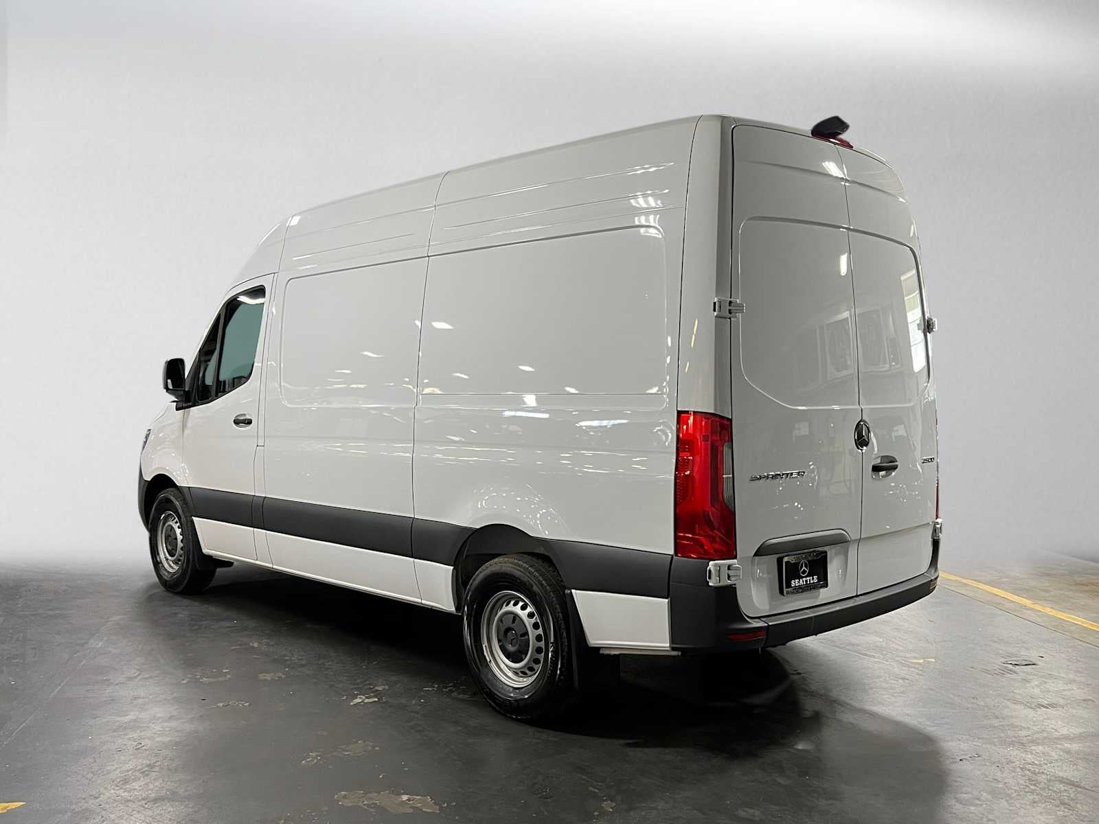 2025 Mercedes-Benz Sprinter Cargo Van 2500 Standard Roof I4 Diesel 144 RWD
