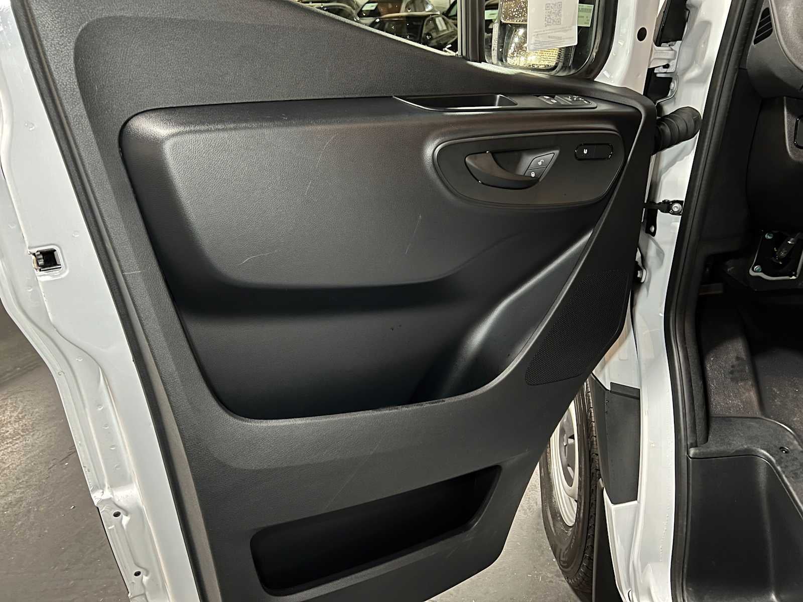 2025 Mercedes-Benz Sprinter Cargo Van 2500 Standard Roof I4 Diesel 144 RWD