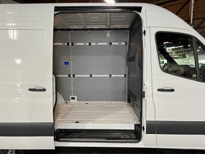 2025 Mercedes-Benz Sprinter Cargo Van 2500 Standard Roof I4 Diesel 144 RWD