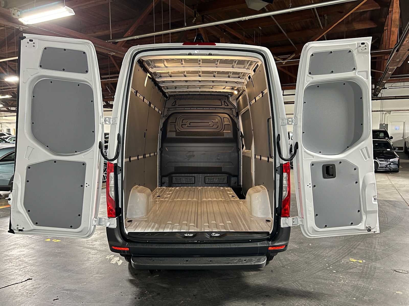 2025 Mercedes-Benz Sprinter Cargo Van 2500 Standard Roof I4 Diesel 144 RWD