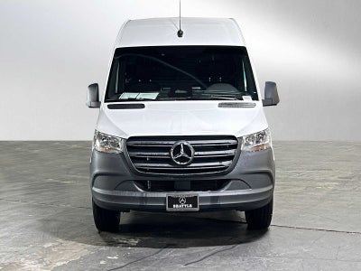 2025 Mercedes-Benz Sprinter Cargo Van 2500 Standard Roof I4 Diesel 144 RWD