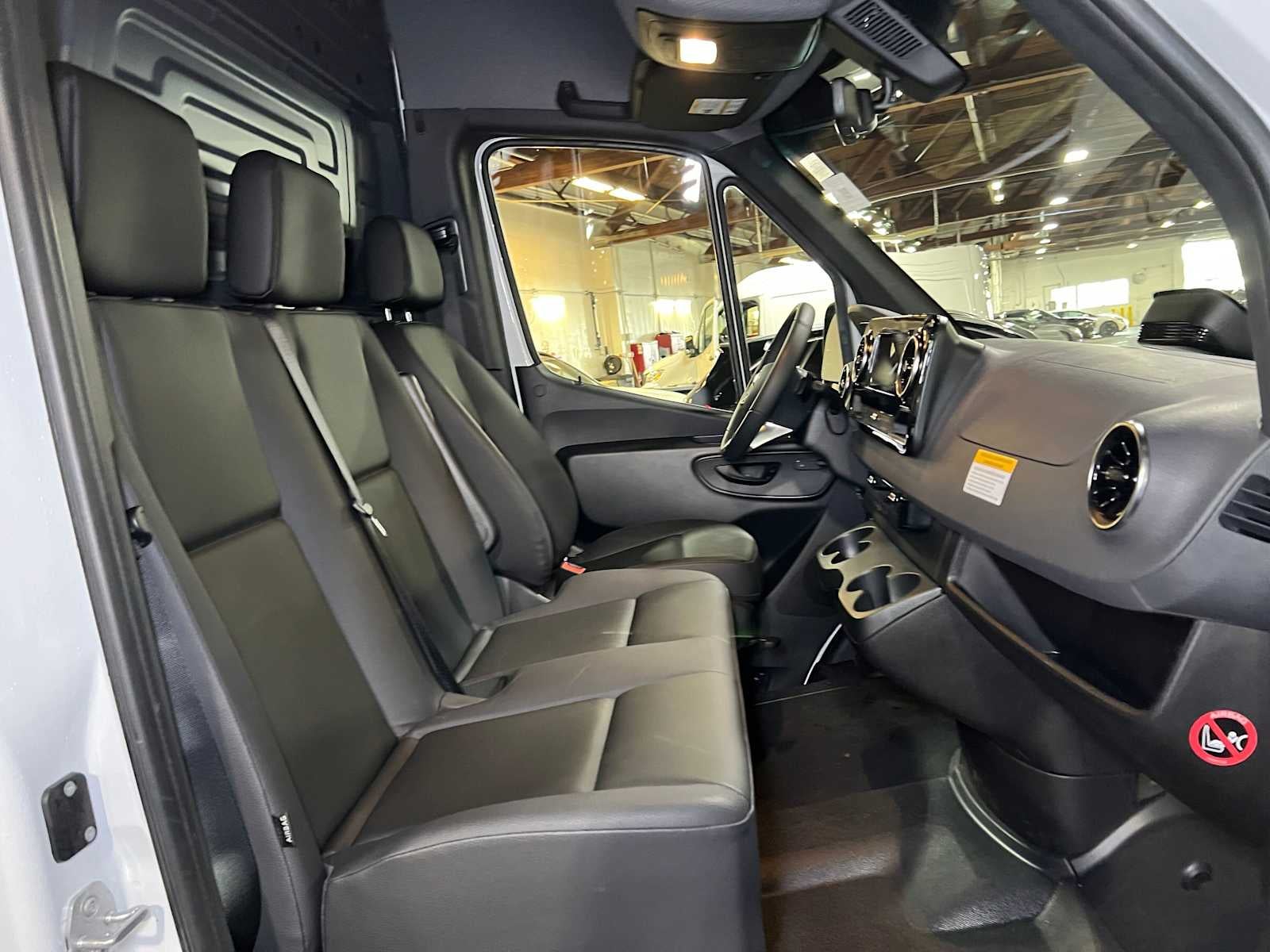 2026 Mercedes-Benz Sprinter Cargo 2500 Standard Roof I4 Diesel 144 RWD