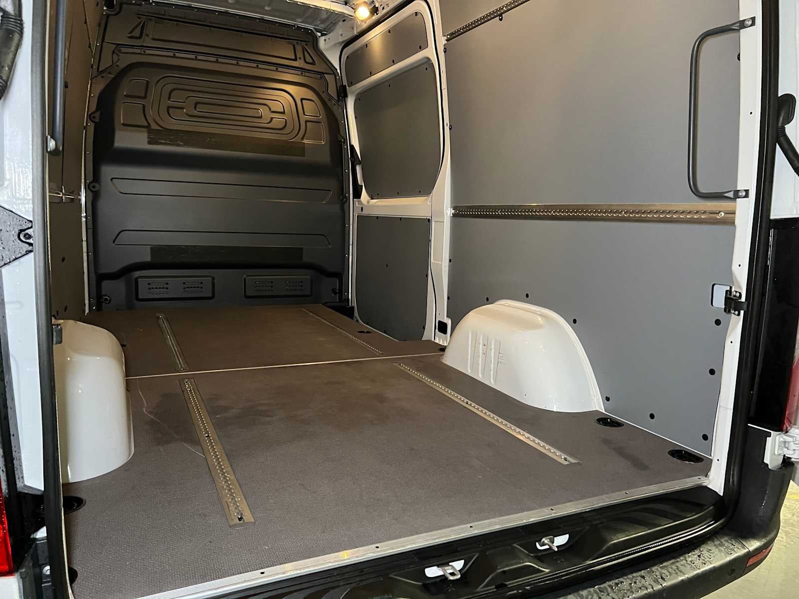 2026 Mercedes-Benz Sprinter Cargo 2500 Standard Roof I4 Diesel 144 RWD