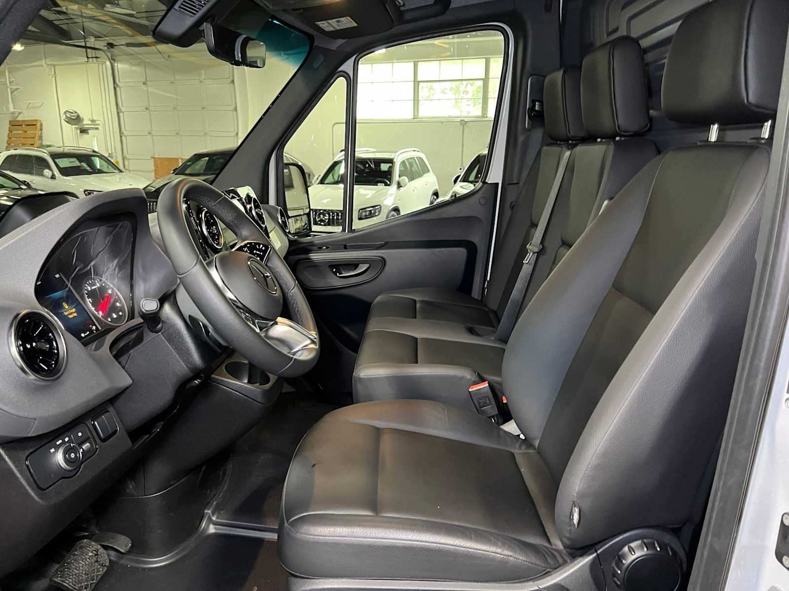 2026 Mercedes-Benz Sprinter Cargo 2500 Standard Roof I4 Diesel 144 RWD