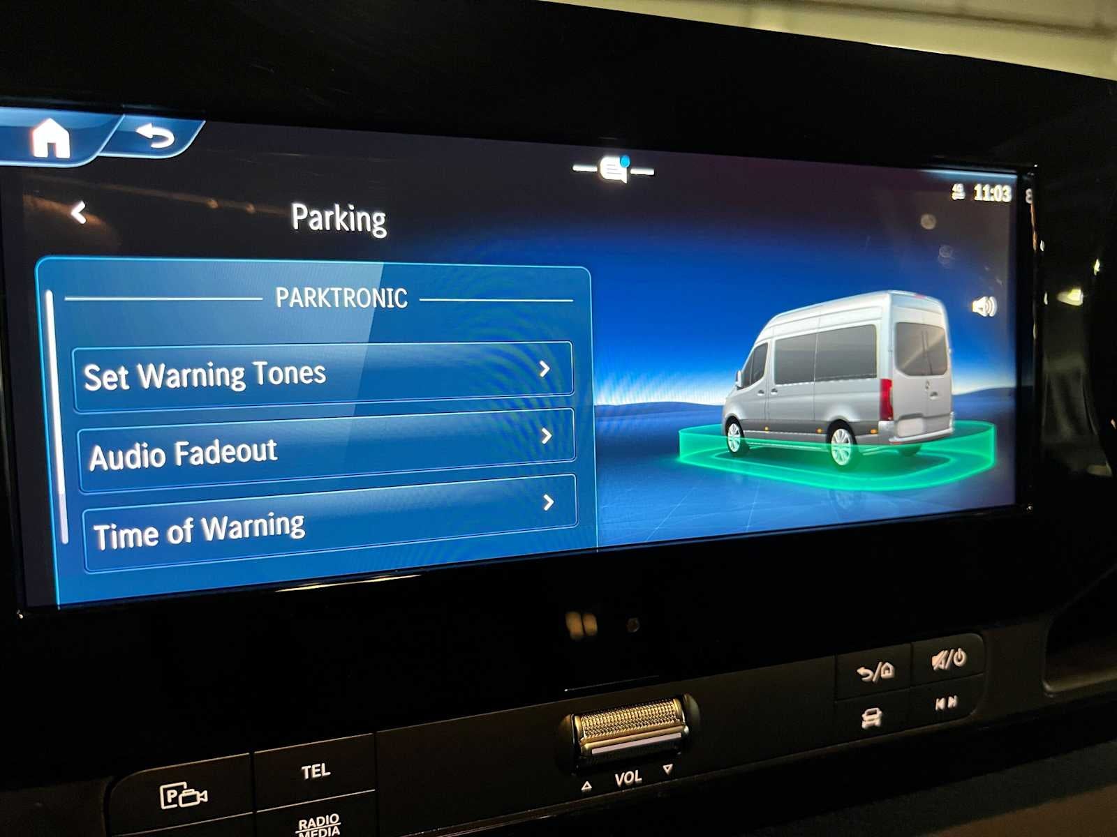 2026 Mercedes-Benz Sprinter Cargo 2500 Standard Roof I4 Diesel 144 RWD