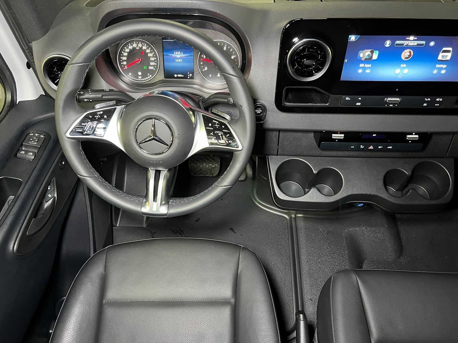 2026 Mercedes-Benz Sprinter Cargo 2500 Standard Roof I4 Diesel 144 RWD