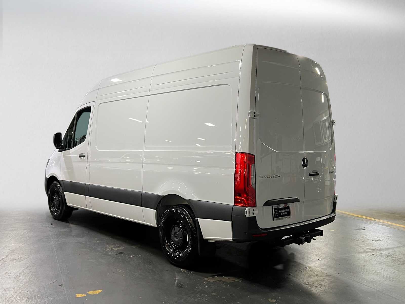 2026 Mercedes-Benz Sprinter Cargo 2500 Standard Roof I4 Diesel 144 RWD