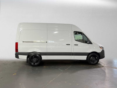 2026 Mercedes-Benz Sprinter 2500 Standard Roof I4 Diesel 144 RWD