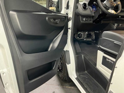 2026 Mercedes-Benz Sprinter 2500 Standard Roof I4 Diesel 144 RWD