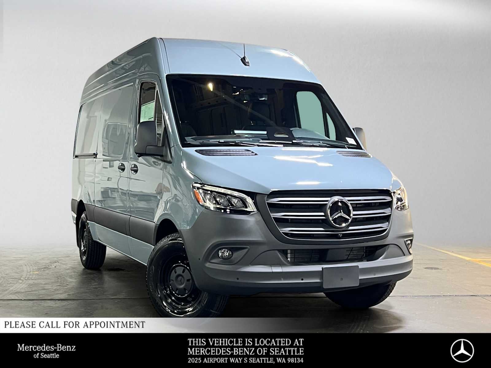 2026 Mercedes-Benz Sprinter Cargo 2500 Standard Roof I4 Diesel 144 RWD