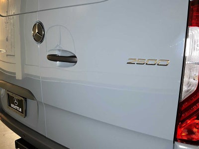 2026 Mercedes-Benz Sprinter Cargo 2500 Standard Roof I4 Diesel 144 RWD