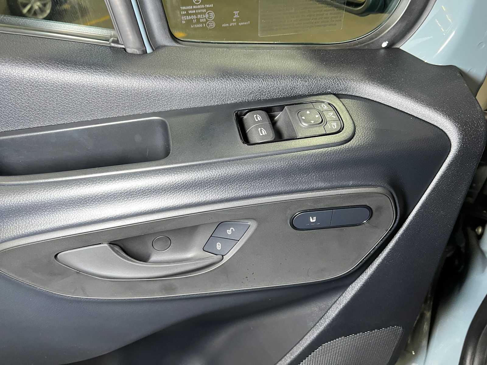 2026 Mercedes-Benz Sprinter Cargo 2500 Standard Roof I4 Diesel 144 RWD