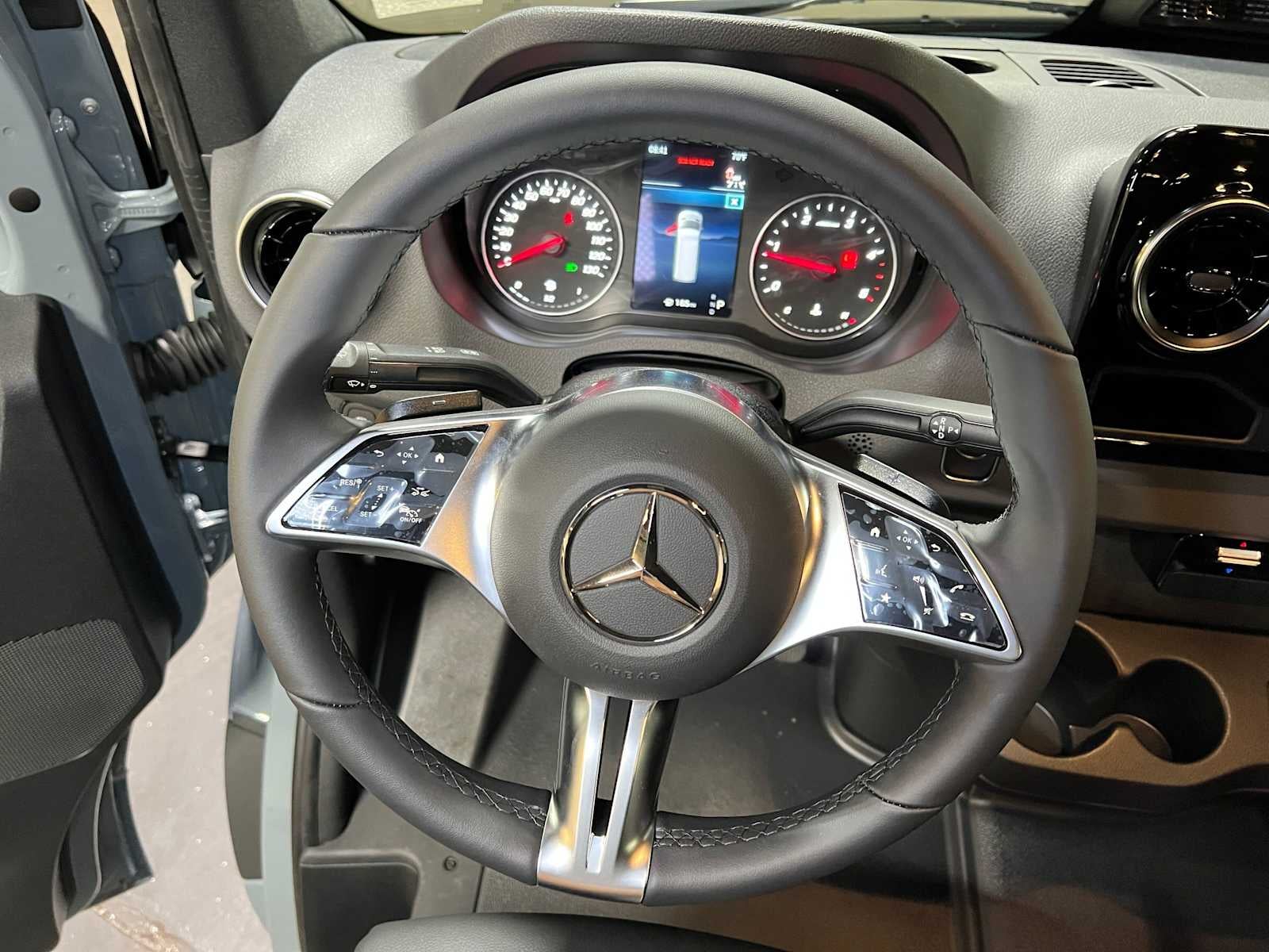 2026 Mercedes-Benz Sprinter Cargo 2500 Standard Roof I4 Diesel 144 RWD