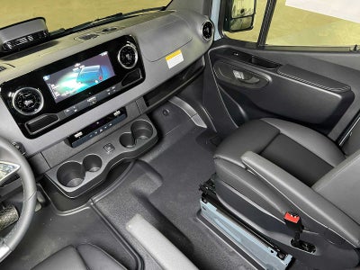 2026 Mercedes-Benz Sprinter Cargo 2500 Standard Roof I4 Diesel 144 RWD