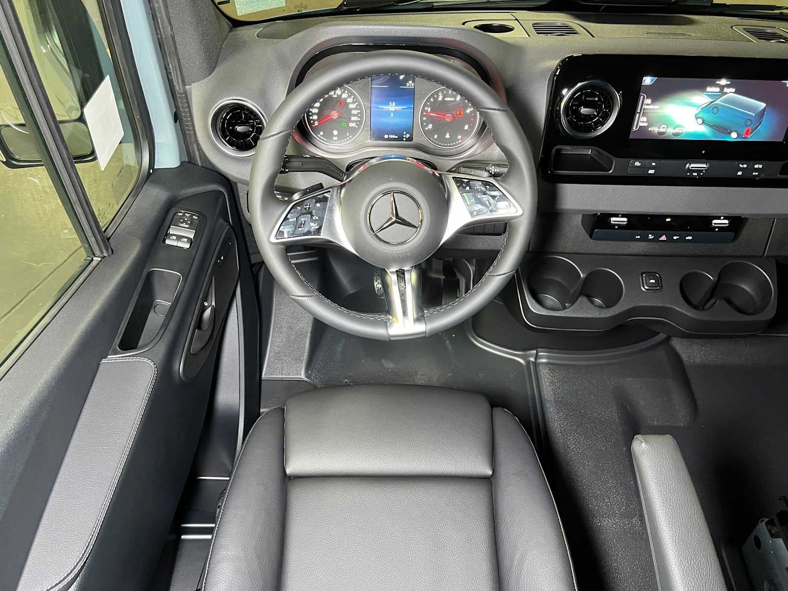 2026 Mercedes-Benz Sprinter Cargo 2500 Standard Roof I4 Diesel 144 RWD