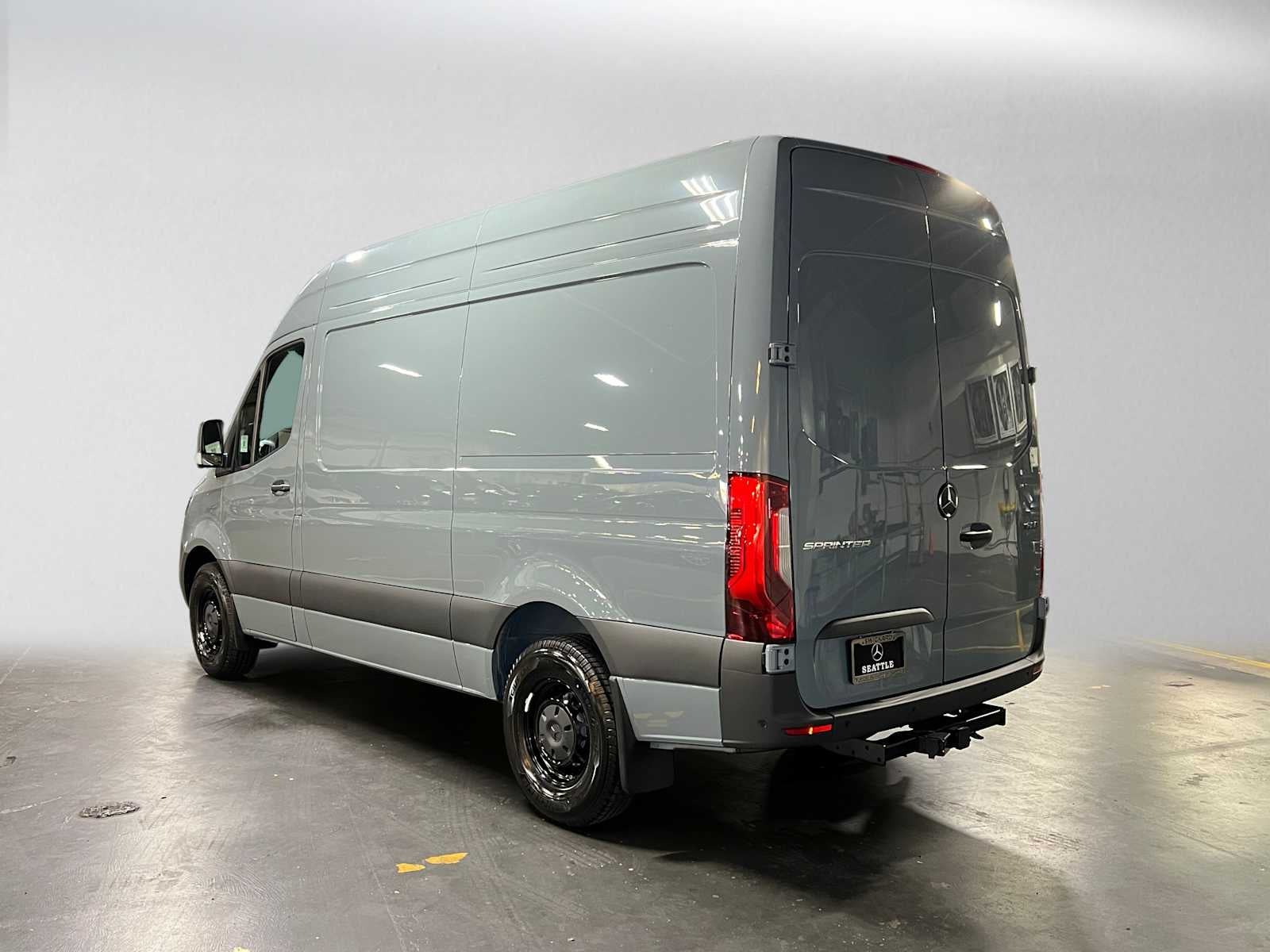 2026 Mercedes-Benz Sprinter Cargo 2500 Standard Roof I4 Diesel 144 RWD