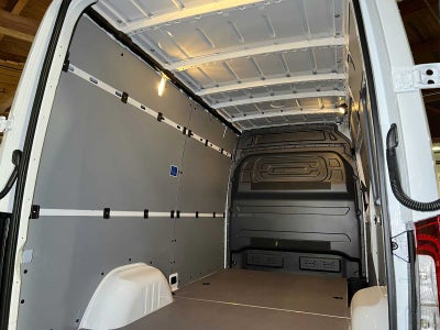 2026 Mercedes-Benz Sprinter 2500 Standard Roof I4 Diesel 144 RWD