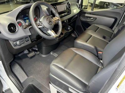 2026 Mercedes-Benz Sprinter 2500 Standard Roof I4 Diesel 144 RWD