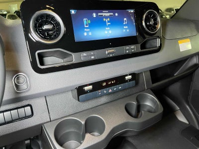 2026 Mercedes-Benz Sprinter 2500 Standard Roof I4 Diesel 144 RWD