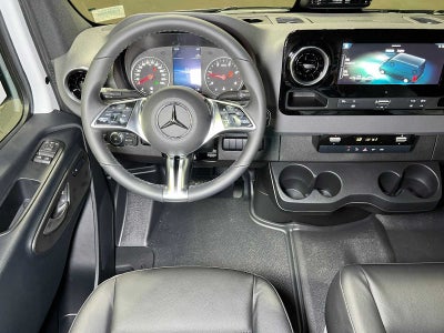 2026 Mercedes-Benz Sprinter 2500 Standard Roof I4 Diesel 144 RWD