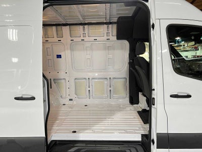 2025 Mercedes-Benz Sprinter Cargo Van 2500 Standard Roof I4 Diesel 144 RWD