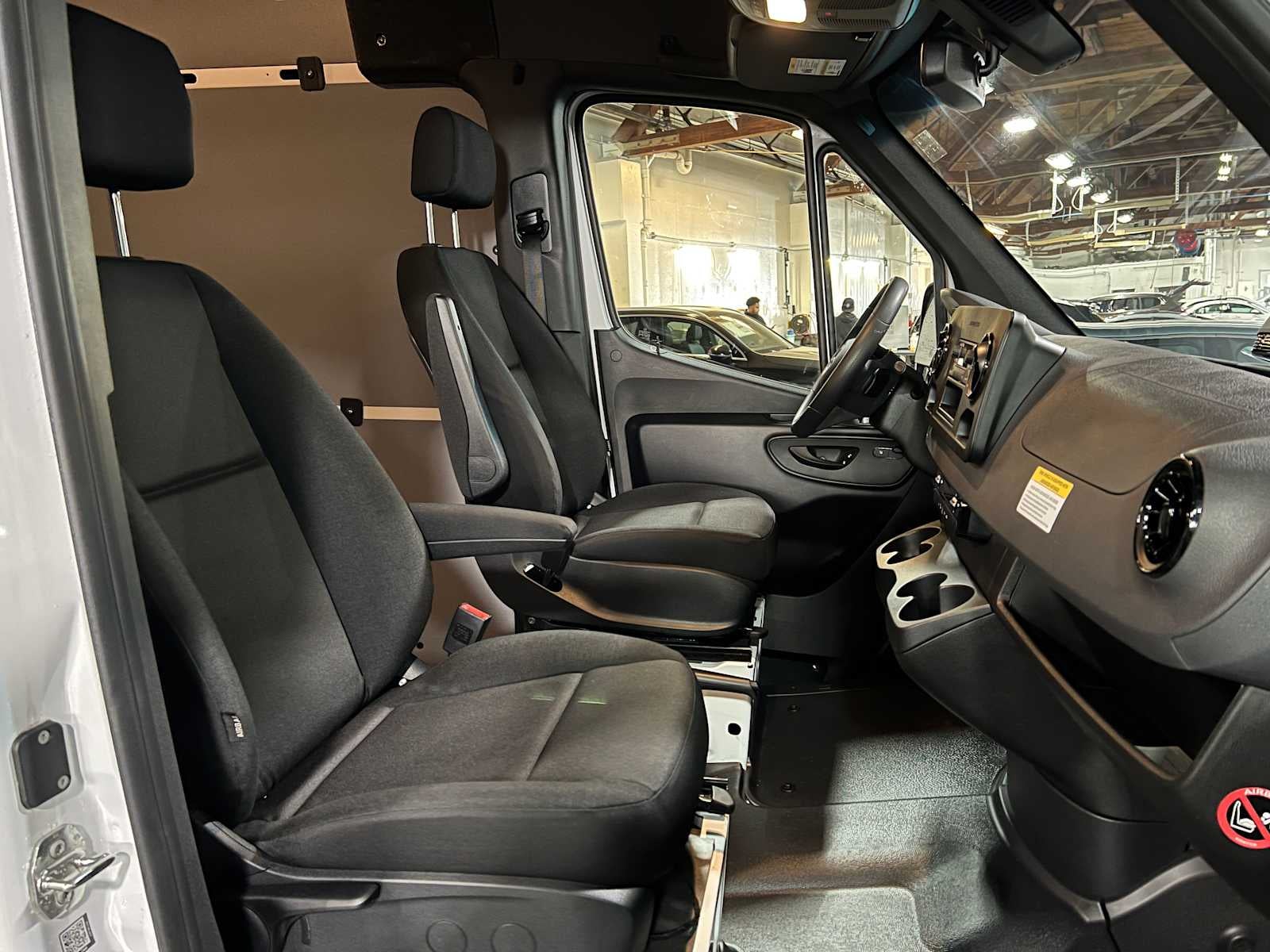 2025 Mercedes-Benz Sprinter Cargo Van 2500 Standard Roof I4 Diesel 144 RWD
