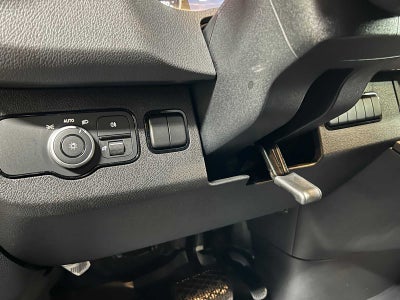 2025 Mercedes-Benz Sprinter Cargo Van 2500 Standard Roof I4 Diesel 144 RWD