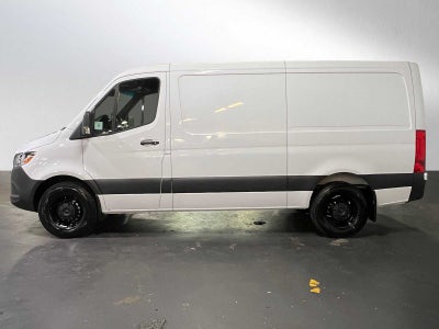 2026 Mercedes-Benz Sprinter 2500 Standard Roof I4 Diesel 144 RWD