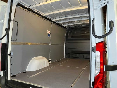 2026 Mercedes-Benz Sprinter 2500 Standard Roof I4 Diesel 144 RWD