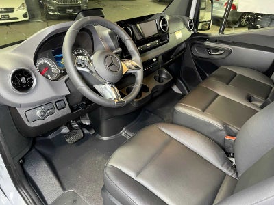 2026 Mercedes-Benz Sprinter 2500 Standard Roof I4 Diesel 144 RWD