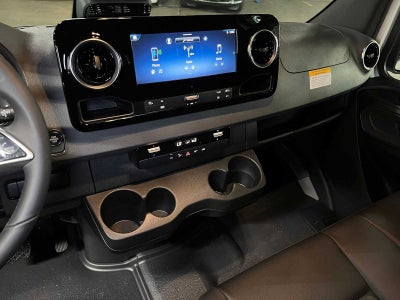 2026 Mercedes-Benz Sprinter 2500 Standard Roof I4 Diesel 144 RWD