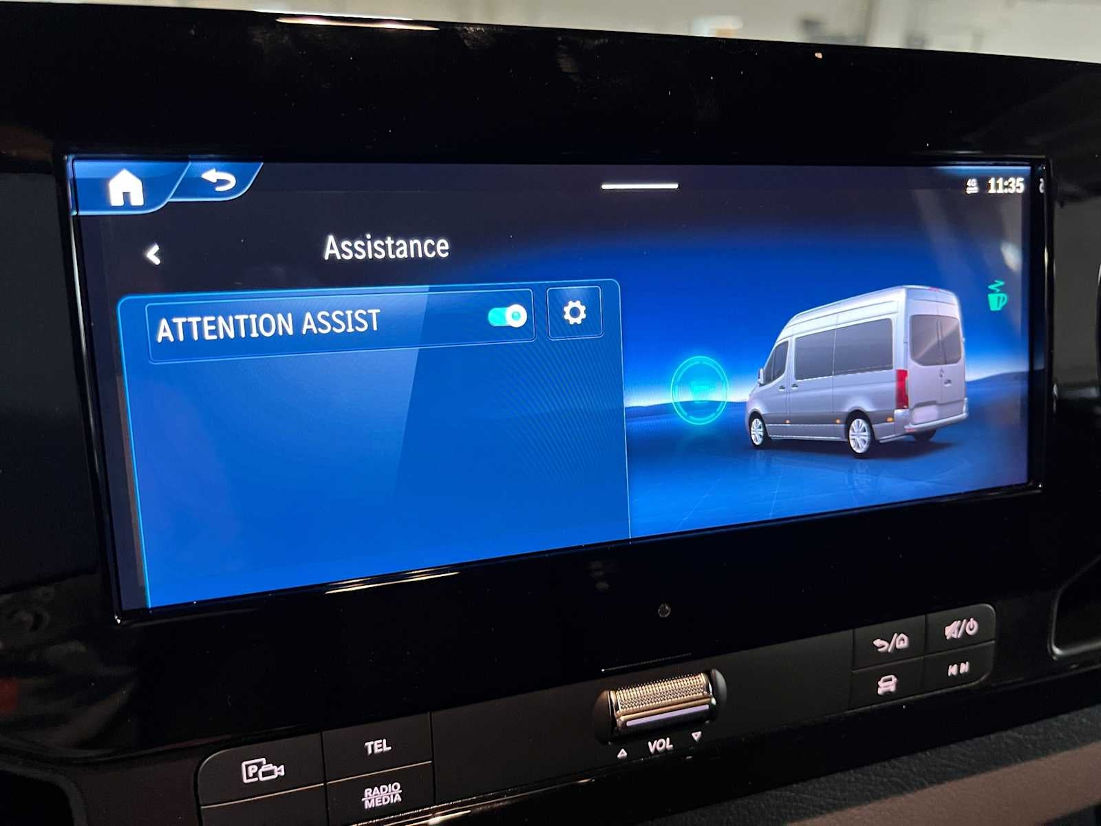 2026 Mercedes-Benz Sprinter 2500 Standard Roof I4 Diesel 144 RWD